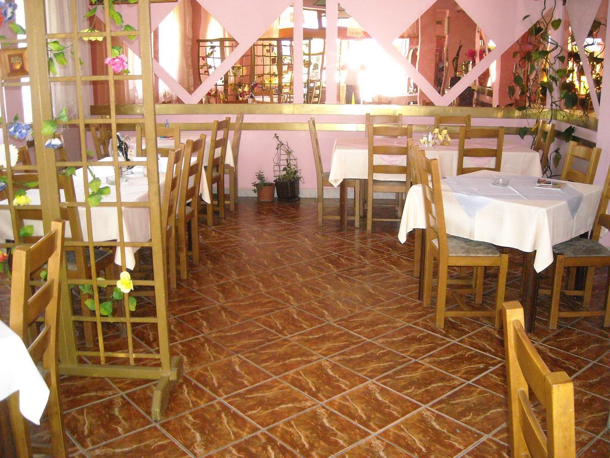 Motel Sretno Good Luck Trnovo Buitenkant foto